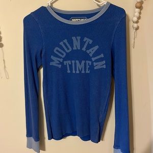 American Eagle shirt